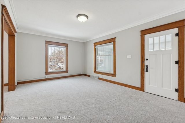 713 W Lapeer Street, Lansing, MI 48915