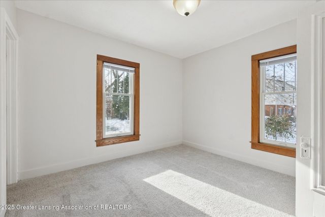 713 W Lapeer Street, Lansing, MI 48915