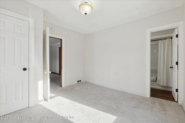 713 W Lapeer Street, Lansing, MI 48915