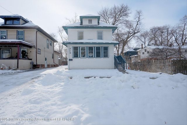 713 W Lapeer Street, Lansing, MI 48915