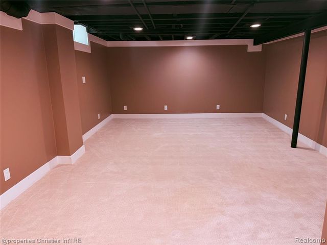 956 Northlawn Boulevard, Birmingham, MI 48009