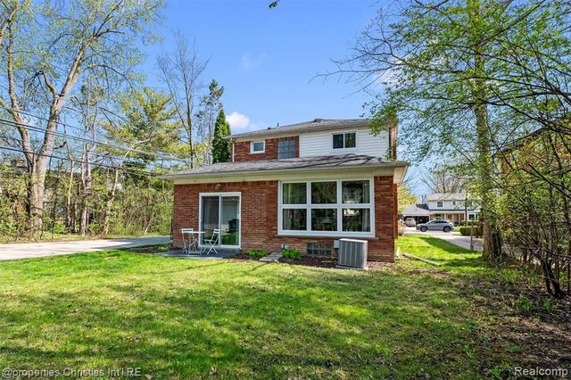 956 Northlawn Boulevard, Birmingham, MI 48009