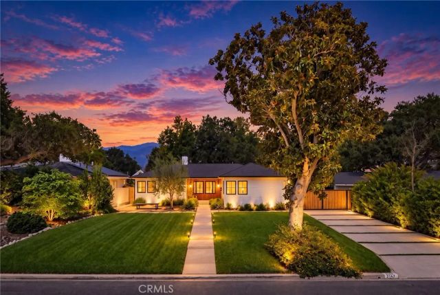 2147 E Woodlyn, Pasadena, CA 91104