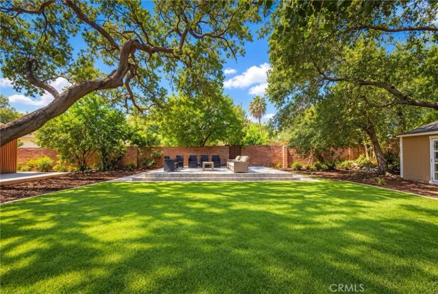 2147 E Woodlyn, Pasadena, CA 91104