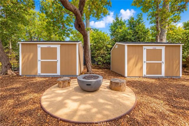 2147 E Woodlyn, Pasadena, CA 91104