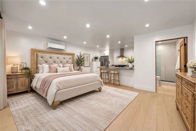 2147 E Woodlyn, Pasadena, CA 91104