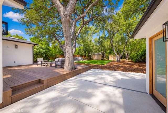 2147 E Woodlyn, Pasadena, CA 91104