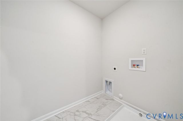 1670 River Bluff Ln, North Prince George, VA 23860