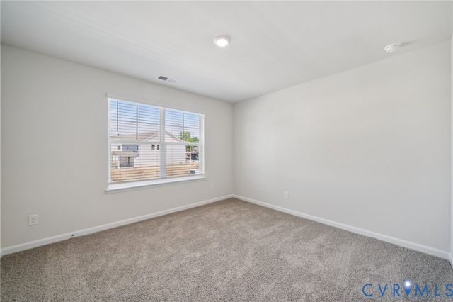 1670 River Bluff Ln, North Prince George, VA 23860