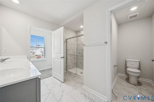 1670 River Bluff Ln, North Prince George, VA 23860