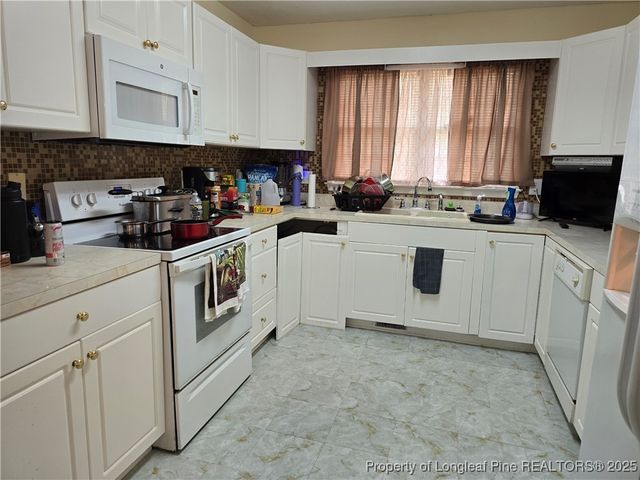 216 Chesters Road, Roseboro, NC 28382