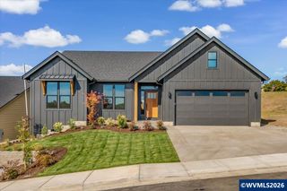 851 W Washington St, Carlton, OR 97111