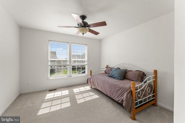 5219 JOSHUA TREE CIR, Fredericksburg, VA 22407