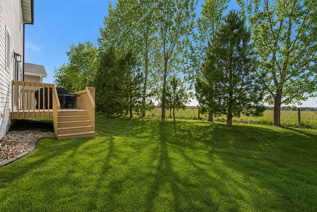 4736 167th Street, Urbandale, IA 50323