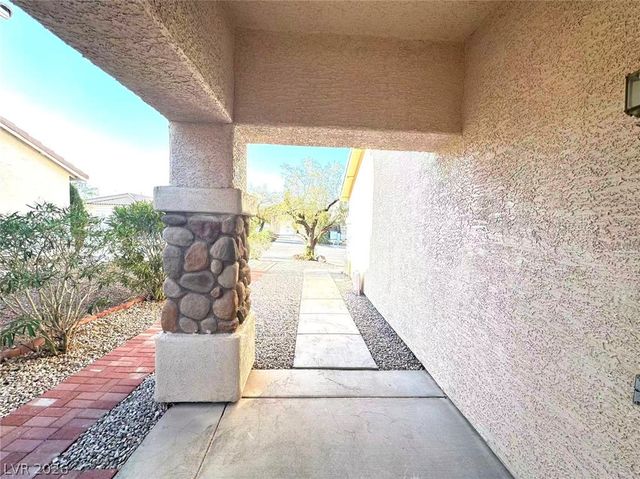 7849 Blue Brook Drive, Las Vegas, NV 89147