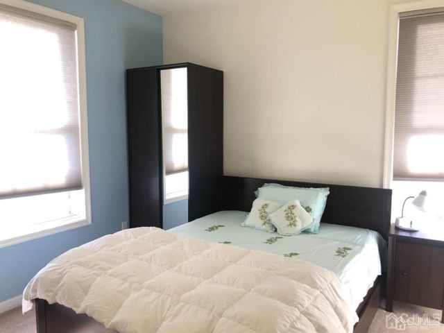 2121 Edward Stec Boulevard, Edison, NJ 08837