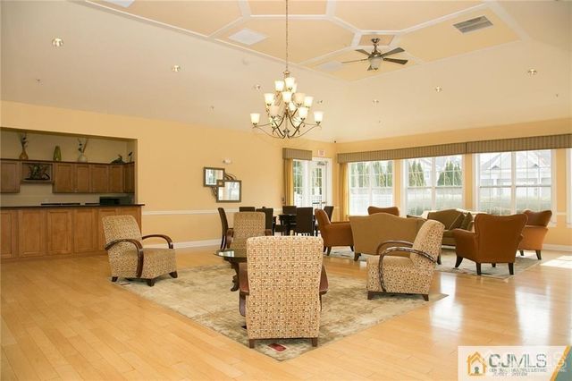 2121 Edward Stec Boulevard, Edison, NJ 08837