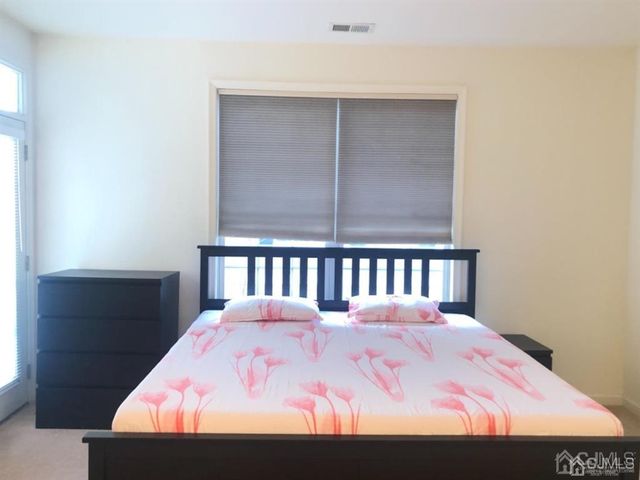 2121 Edward Stec Boulevard, Edison, NJ 08837