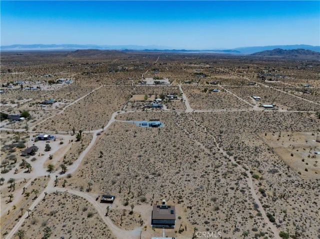 57877 La Crescenta, Yucca Valley, CA 92284