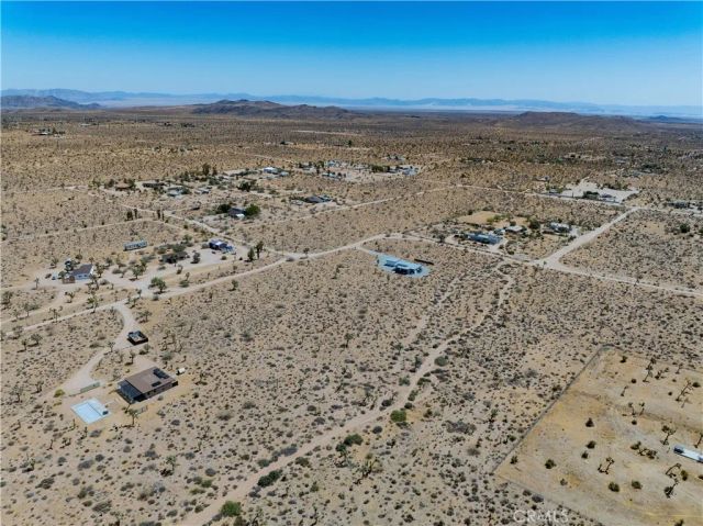 57877 La Crescenta, Yucca Valley, CA 92284