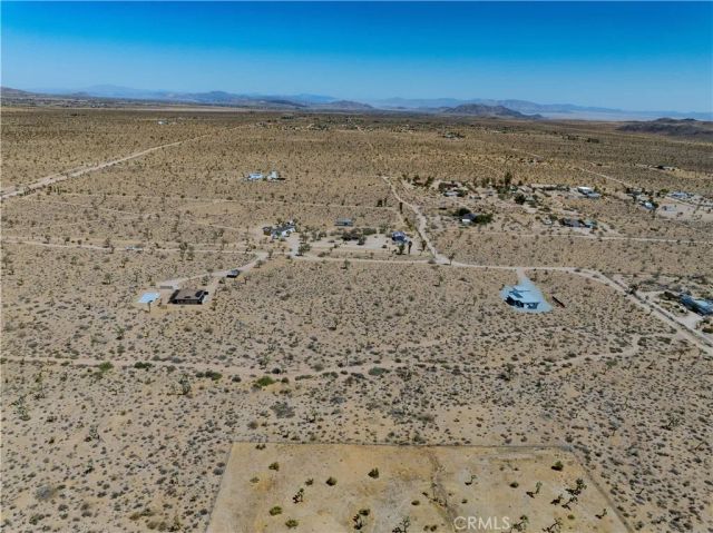 57877 La Crescenta, Yucca Valley, CA 92284
