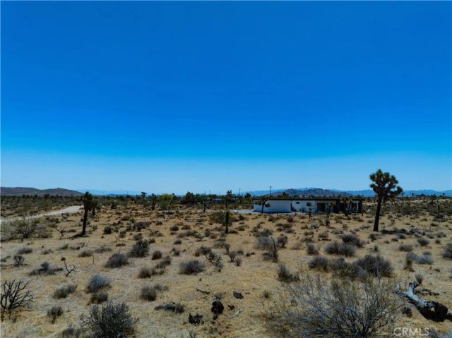 57877 La Crescenta, Yucca Valley, CA 92284