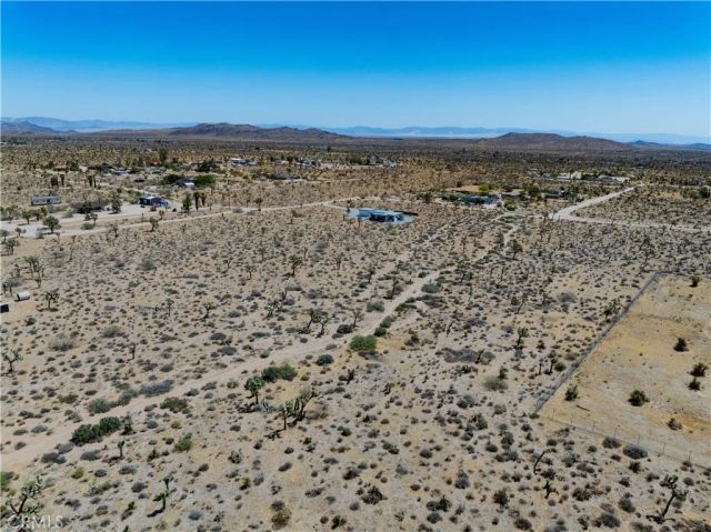 57877 La Crescenta, Yucca Valley, CA 92284