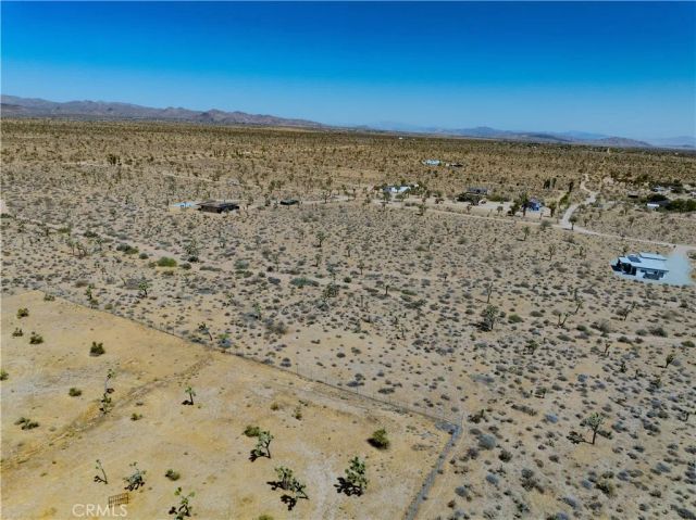 57877 La Crescenta, Yucca Valley, CA 92284