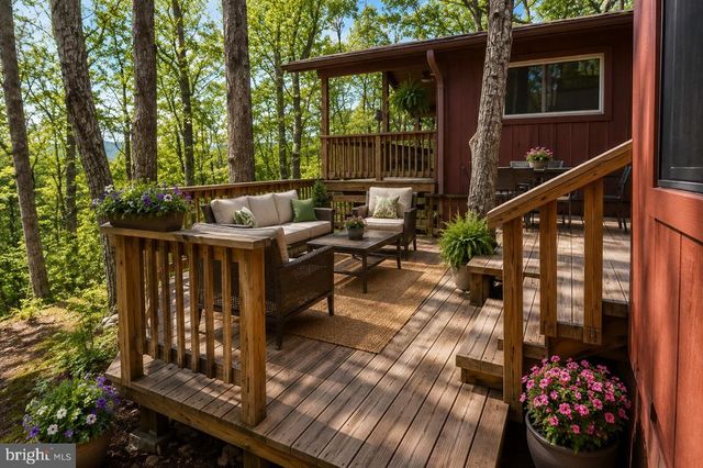 4562 QUAIL RUN DR, Marshall, VA 20115