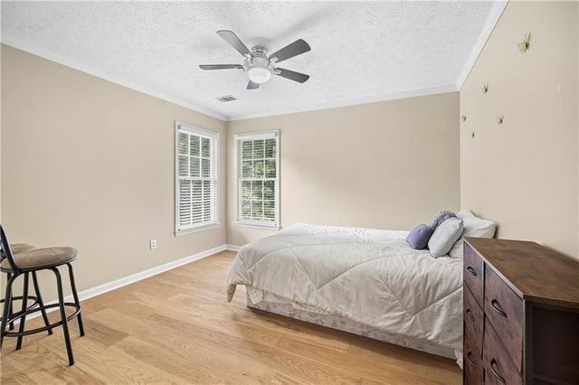 810 Millvale Place, Lawrenceville, GA 30044