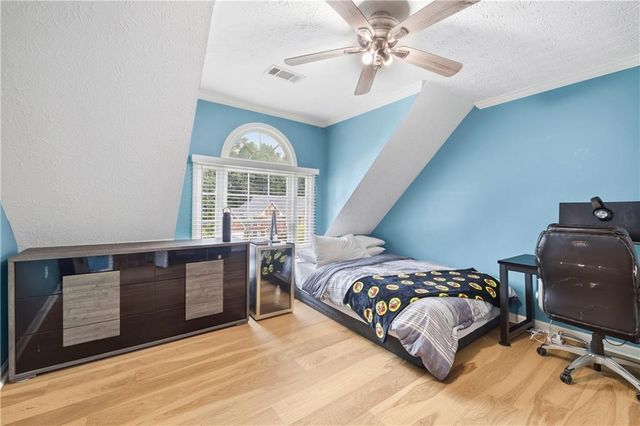 810 Millvale Place, Lawrenceville, GA 30044