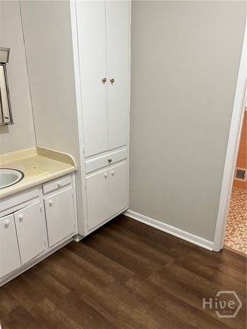 2252 S Milledge Avenue, Athens, GA 30605