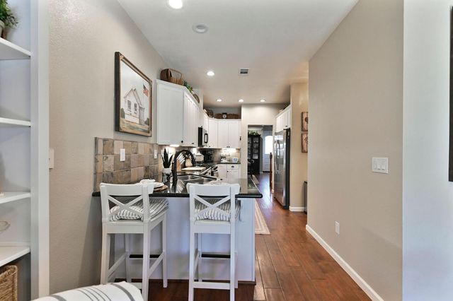 105 Fieldstone Dr, Murphys, CA 95247