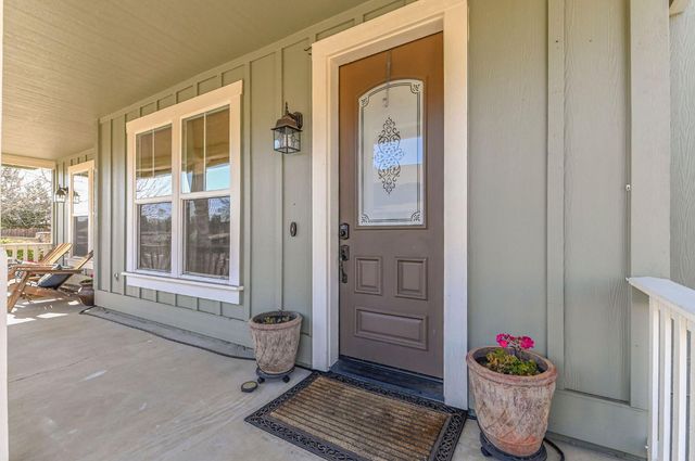 105 Fieldstone Dr, Murphys, CA 95247