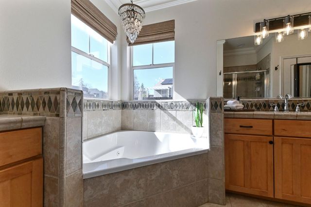 105 Fieldstone Dr, Murphys, CA 95247