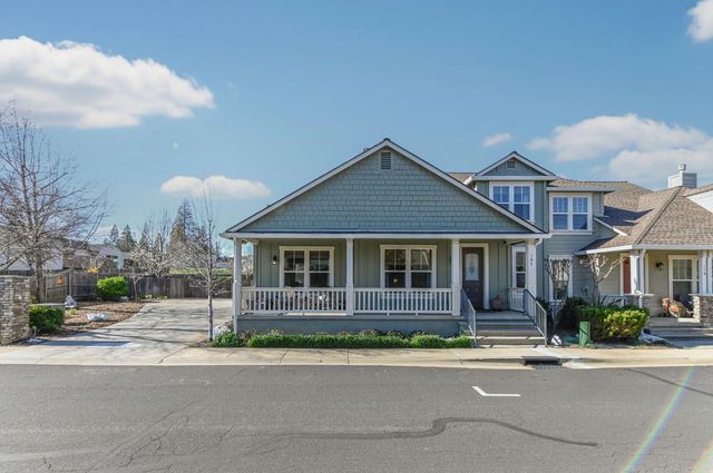 105 Fieldstone Dr, Murphys, CA 95247