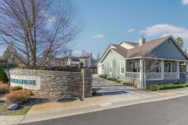 105 Fieldstone Dr, Murphys, CA 95247