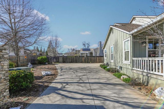 105 Fieldstone Dr, Murphys, CA 95247