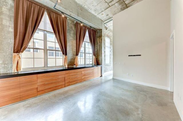 435 N Andrews Ave 402, Fort Lauderdale, FL 33301