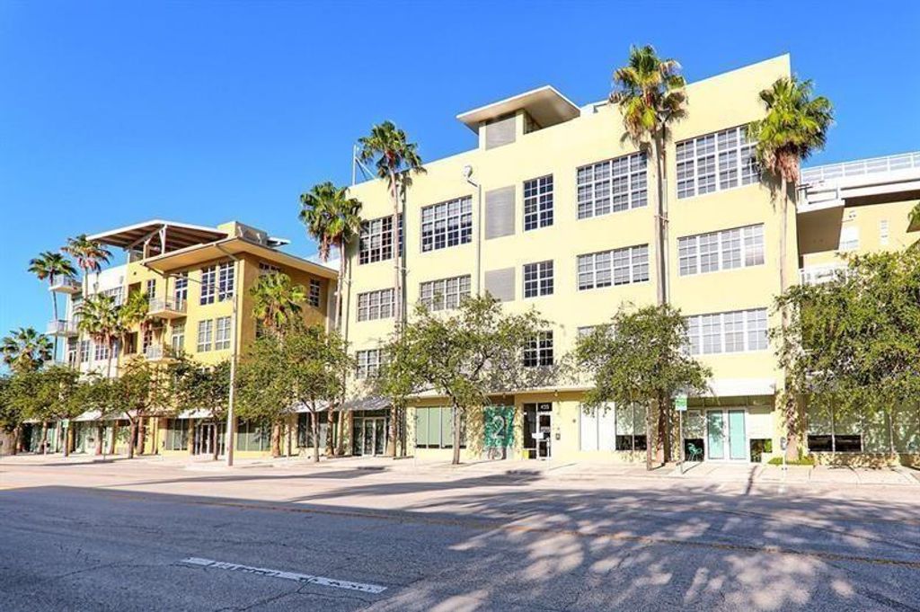 435 N Andrews Ave 402, Fort Lauderdale, FL 33301
