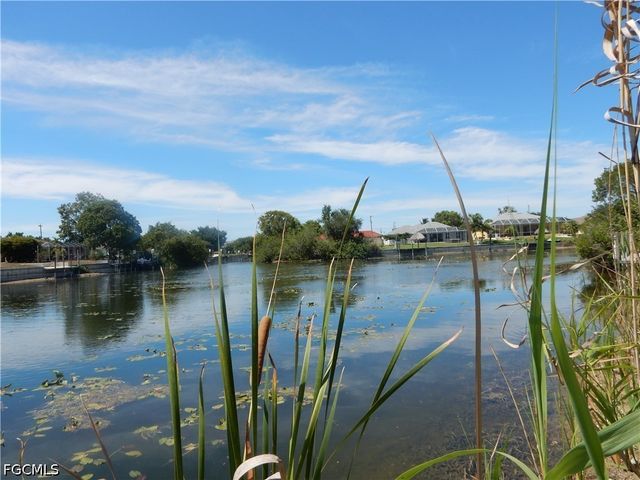 502 SE 5th AVE, Cape Coral, FL 33990