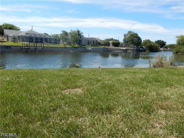502 SE 5th AVE, Cape Coral, FL 33990