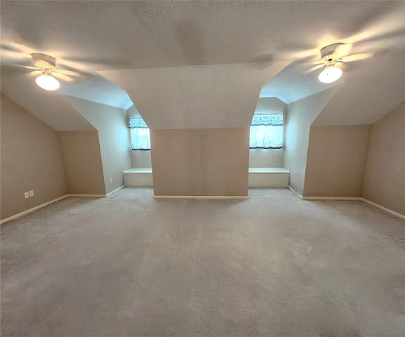 104 April Wind Drive S, Conroe, TX 77356