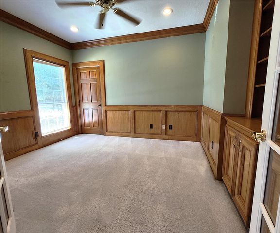 104 April Wind Drive S, Conroe, TX 77356