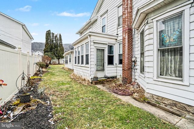 534 MAIN ST, Lykens, PA 17048