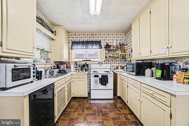 534 MAIN ST, Lykens, PA 17048