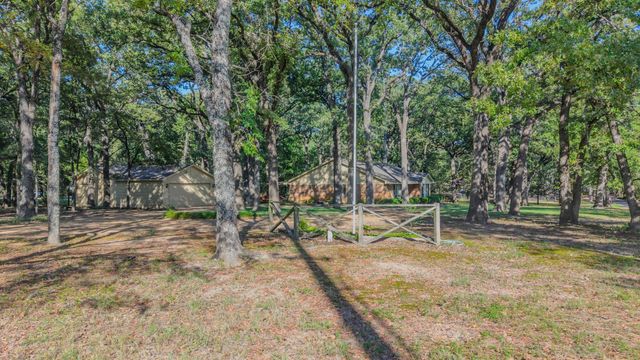 703 Private Road 3141, Greenville, TX 75402