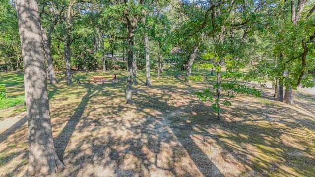 703 Private Road 3141, Greenville, TX 75402