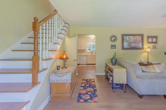 9328 Branford Drive, Soddy Daisy, TN 37379