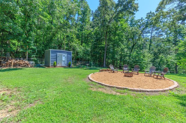 9328 Branford Drive, Soddy Daisy, TN 37379